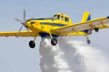 Satgas Hentikan Pemadaman Kebakaran Dengan "Air Tractor"