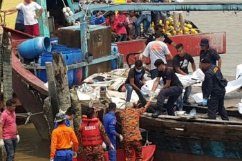 Kapal Bawa 70 WNI Karam Di Malaysia, 14 Tewas