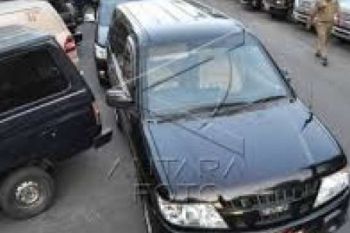 Baru 24 Mantan Anggota DPRD Rohil Kembalikan Mobdin