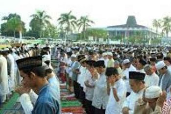 Muhammadiyah Dumai Salat ID Di Masjid Jamik