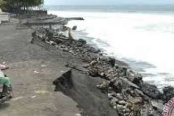 Warga Bengkalis Minta Lokasi Abrasi Segera Diturap