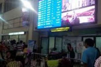  Bandara: 63 Penerbangan Dibatalkan Akibat Asap