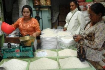 Stok Menipis, Harga Beras Bergerak Naik