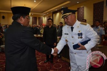 Mendagri Angkat Mokoginta Penjabat Bupati Boltim 