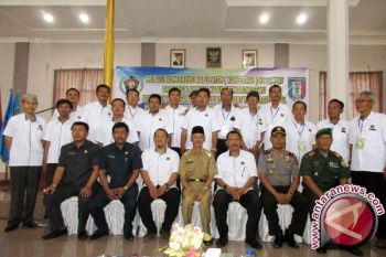 Budi Karyadi pimpin PWI Pringsewu 2015-2018