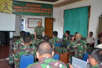 Pendam Cenderawasih gelar pelatihan foto jurnalistik