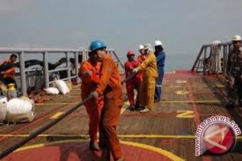 Pemerintah Harus Buat Jaringan Listrik Bawah Laut