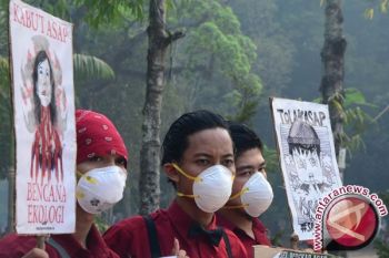 Aksi sikapi kabut asap