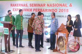 Gubernur: Bank Tidak Persulit Kredit Usaha Mikro