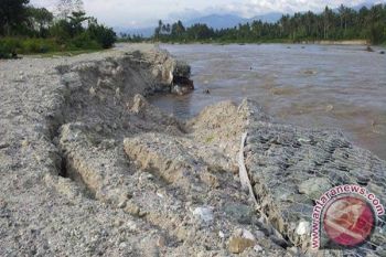 Sulteng Tahun Ini Rehabilitasi Dua Sungai