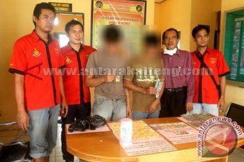 Polsek Dusel Amankan Ratusan Butir Pil Koplo
