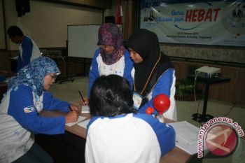BCA latih guru SMP-SMA di DIY