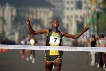 Seribuan Peserta Ikuti  "Enjoy's 10 K" 