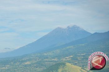 BTNGR hentikan sementara aktivitas pendakian Gunung Rinjani 