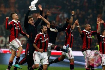 AC Milan Kalahkan Sassuolo 2-1