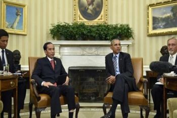 Obama tanyakan tentang ayam bakar puncak
