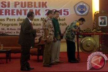 Wagub Jatim Buka Diskusi Publik