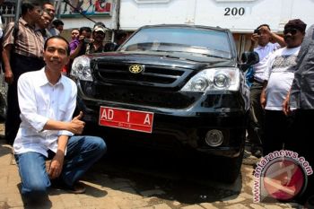 Bekas Mobil Dinas Jokowi Laku Rp121 Juta