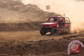 Warga antusias pelaksanaan kejuaraan offroad di Sulut