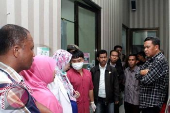 Bupati Bantaeng kunjungi korban kebakaran