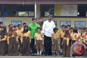 Kunjungi SDN 8 Pahandut, Presiden Sebut Palangka Raya Cerah