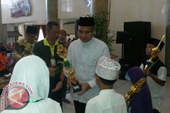 Perwakilan Kecamatan Manggala-Ujungtanah juara MTQ lorong Makassar