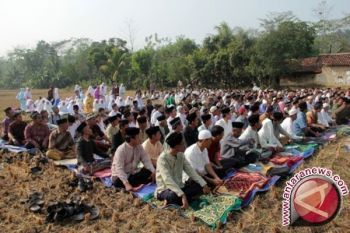 KAMMI dan PNS Salat Mohon Hujan