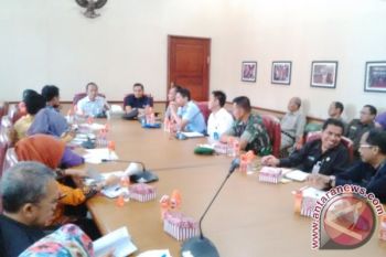 DPRD Kalteng dan Pemkab Kobar Bahas Bencana Kabut Asap