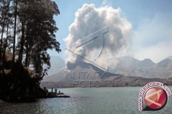Abu vulkanik letusan Barujari sampai Banyuwangi