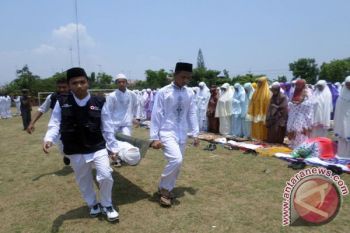 Peserta Shalat Istisqa Pingsan
