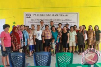 Pengobatan Gratis Musim Mas Group Diserbu Warga