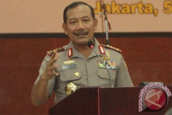 Kapolri Pimpin Kenaikan Pangkat Lima Brigjen baru