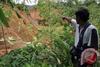 Basarnas Imbau Masyarakat  Waspadai Bencana Longsor