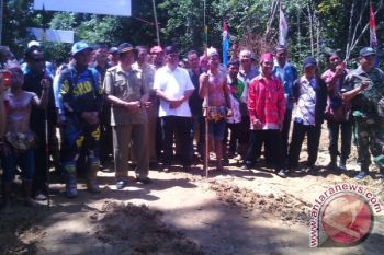Warga Pelosok Harapkan SAHATI Lanjutkan Pimpin Kotim