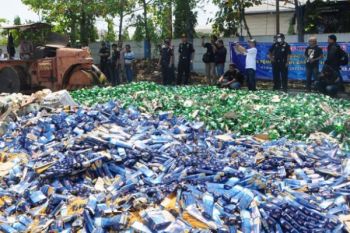 Langgar Kepabeaan, Ribuan Barang Bukti Dimusnahkan