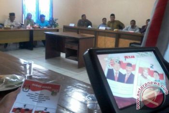 KPU Lampung Timur cetak surat suara  hanya untuk dua calon