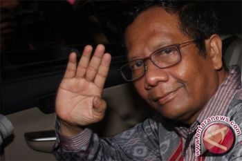 Soal tiga ibu kampanye hitam di Karawang, ini tanggapan Mahfud MD