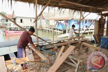 Industri pembuatan perahu motor masih menjanjikan keuntungan