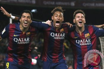 Barcelona hancurkan Betis 4-0, Suarez cetak dua gol 