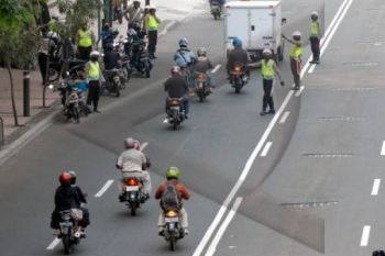 Terbengkalai, Jalur Lambat Jalan Ir. Sutami Segera Ditata