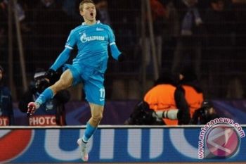 Zenit Tekuk Valencia 2-0 