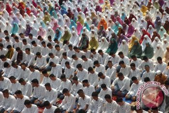 Hasyim Tekankan Pentingnya Menyebarkan Paham Islam yang Moderat dan Toleran