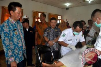 Dinsosnakertrans Barito Utara Gelar Sunatan Massal 