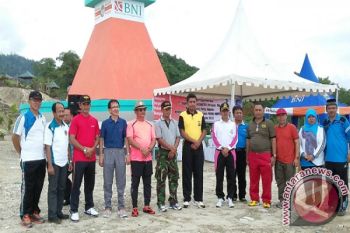 BNI Serahkan Tugu PMK Ke Pemkab Parimo