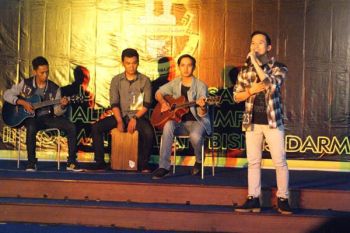 Penampilan 12 Pasang Finalis Duta Kampus IBI Darmajaya Memukau
