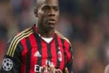 Balotelli Akan Operasi Pangkal Paha