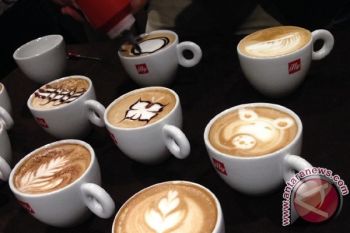 Polsek Ngadirejo Dekati Warga dengan Diplomasi Kopi