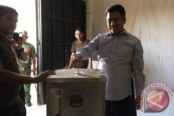 Hatta Rahman menang di TPS sendiri