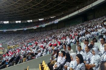Ratusan ribu guru hadiri HUT PGRI ke-70