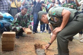 Korem 171 gelar aksi bedah rumah